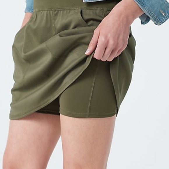 ZUDA Z-Eco Cityscape Skorts - Picture 4 of 6